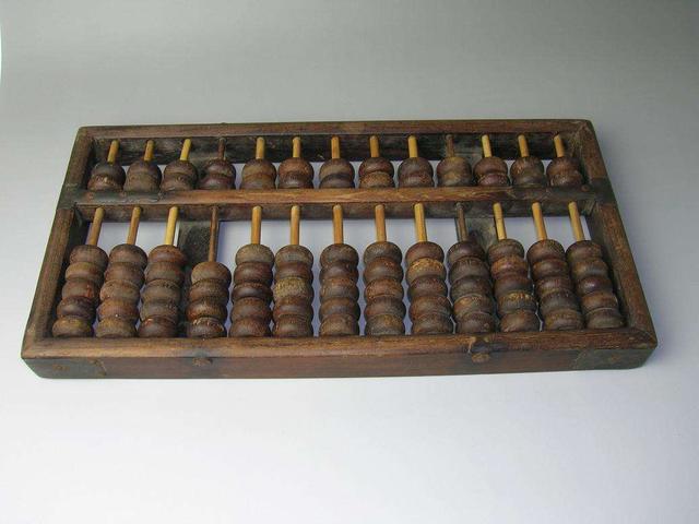 鐵算算盤(pán)一肖中特免費(fèi)資料，揭秘彩票預(yù)測(cè)的秘密，揭秘彩票預(yù)測(cè)秘密，鐵算算盤(pán)一肖中特免費(fèi)資料揭秘