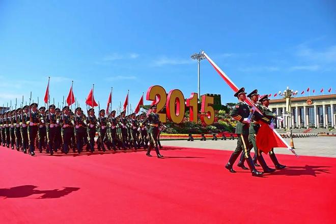 抗戰(zhàn)閱兵70周年視頻回顧，歷史記憶與時(shí)代力量，抗戰(zhàn)閱兵70周年視頻回顧，歷史記憶與時(shí)代力量的交匯