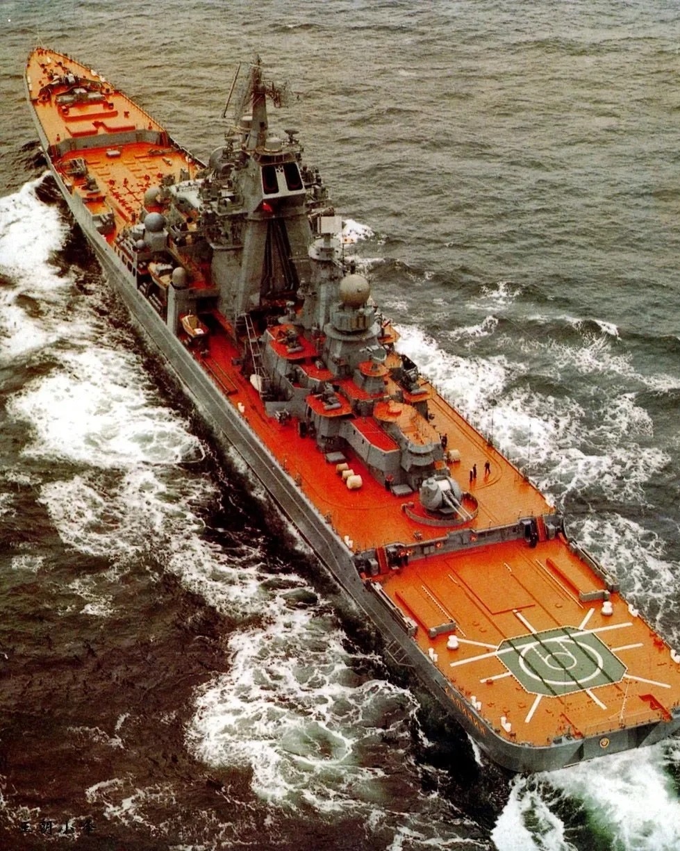 中國版基洛夫級巡洋艦，探索未來海上霸主之路，中國版基洛夫級巡洋艦，未來海上霸主之路的探索