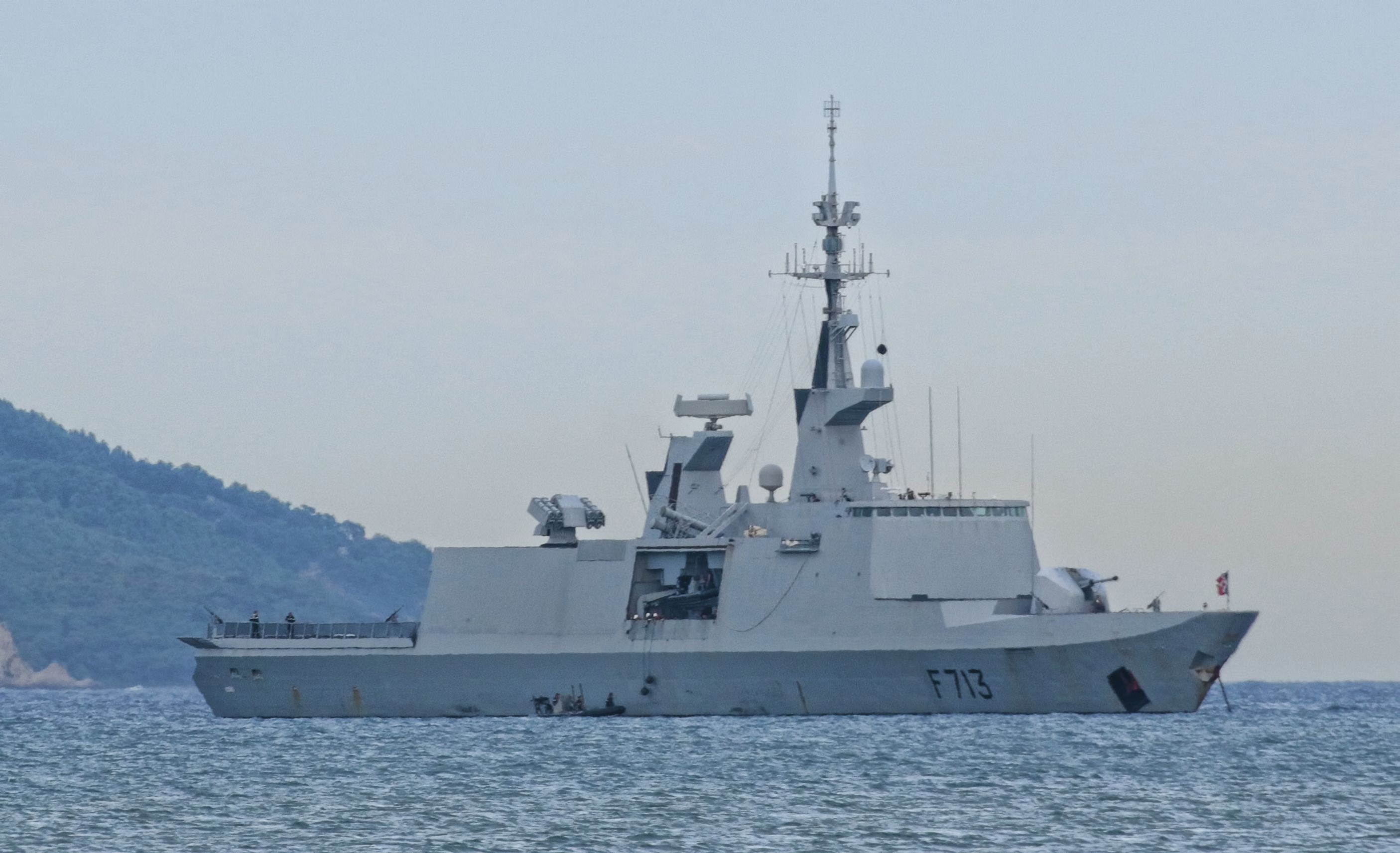 中國(guó)海軍護(hù)衛(wèi)艦，捍衛(wèi)海洋安全的力量象征，中國(guó)海軍護(hù)衛(wèi)艦，捍衛(wèi)海洋力量的榮耀象征