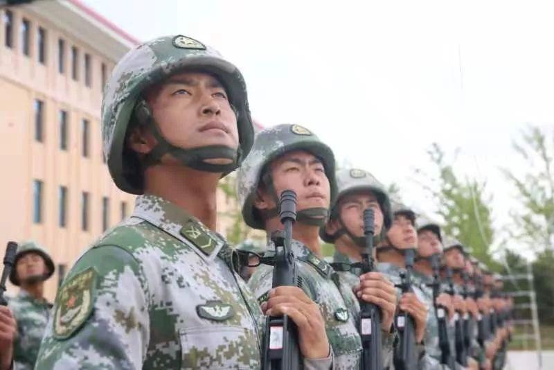 震撼全球，2019年國(guó)慶大閱兵完整版回顧與解析，震撼全球！2019年國(guó)慶大閱兵全景回顧與深度解析
