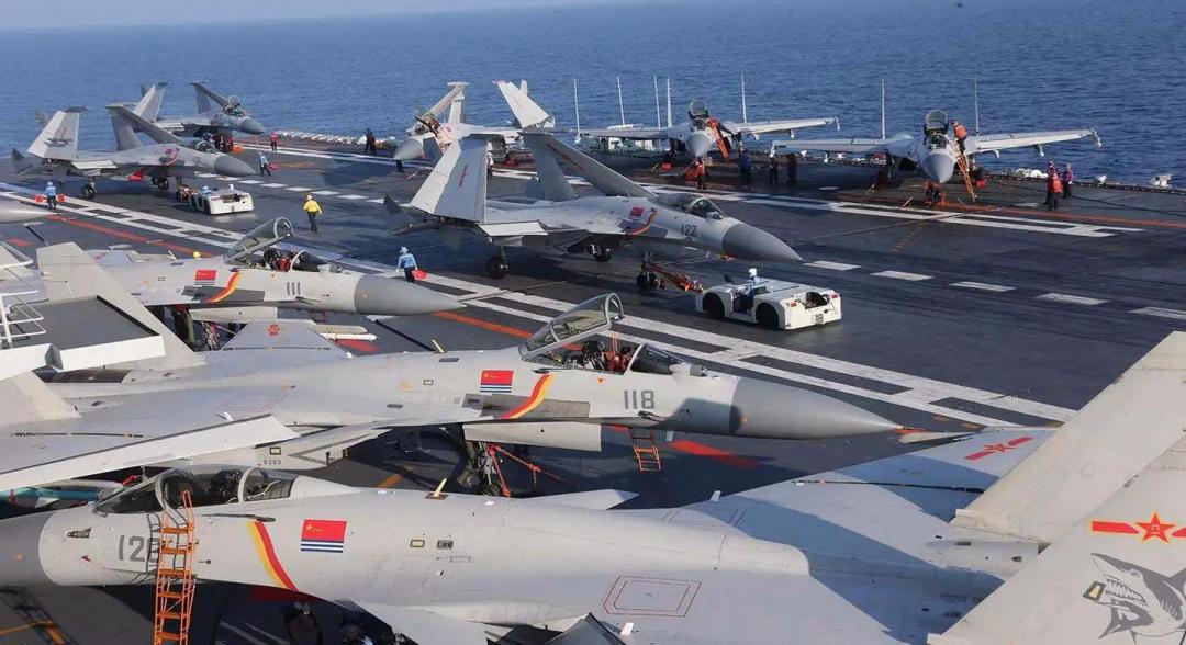 中國同時開建四艘航母，全球海軍建設(shè)的新里程碑，中國四艘航母同時開建，全球海軍建設(shè)邁入新紀(jì)元