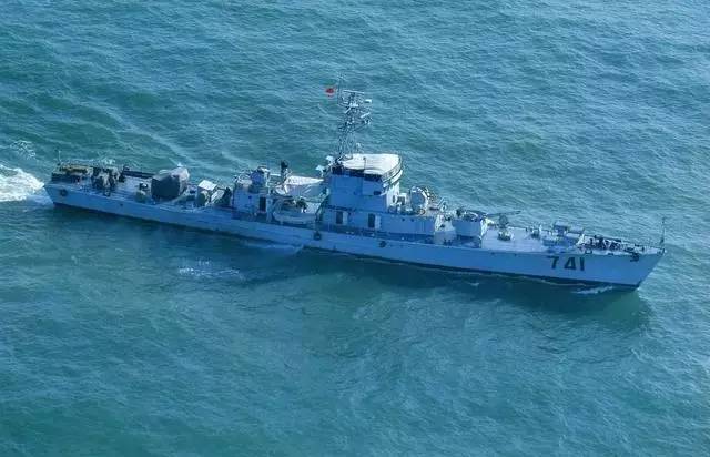 中國(guó)海軍艦艇發(fā)展史，從遠(yuǎn)古到現(xiàn)代的海上力量崛起，中國(guó)海軍艦艇發(fā)展史，海上力量的崛起之路