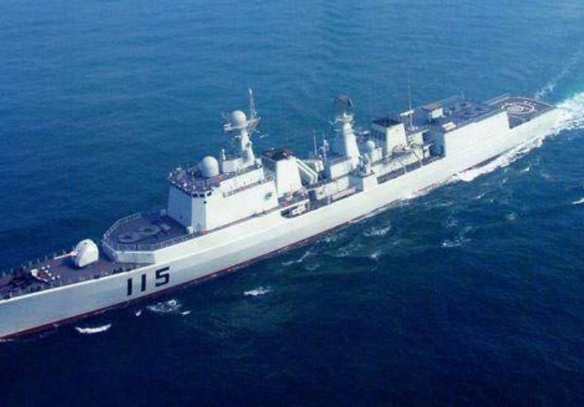 巡洋艦與驅(qū)逐艦，誰(shuí)更勝一籌？，巡洋艦與驅(qū)逐艦，誰(shuí)更勝一籌？比較分析揭秘答案