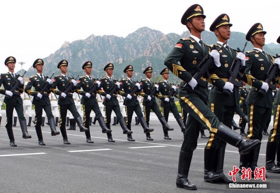 儀仗女兵劉東洋，堅(jiān)韌與榮耀的象征，儀仗女兵劉東洋，堅(jiān)韌精神與榮耀的象征