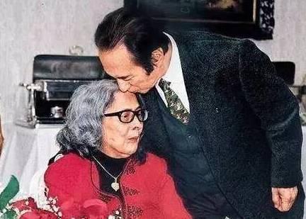 2004新澳門天天開好彩大全正版——回顧經(jīng)典，探索未來彩票之路，2004新澳門天天開好彩經(jīng)典回顧與未來彩票探索之路