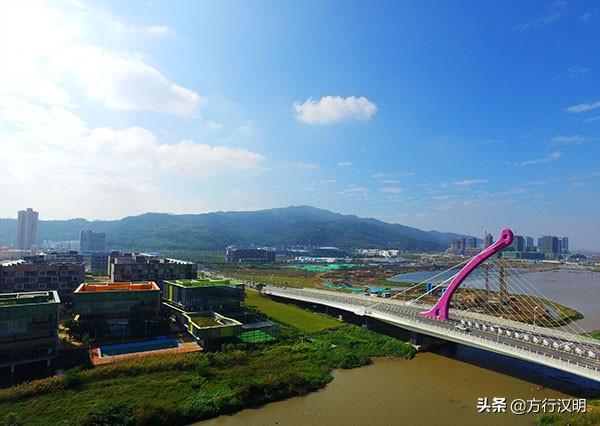 澳門(mén)一肖中精準(zhǔn)預(yù)測(cè)，揭秘期期必中的秘密與海南特區(qū)號(hào)的獨(dú)特魅力，澳門(mén)一肖精準(zhǔn)預(yù)測(cè)與海南特區(qū)號(hào)的魅力，揭秘期期必中之秘
