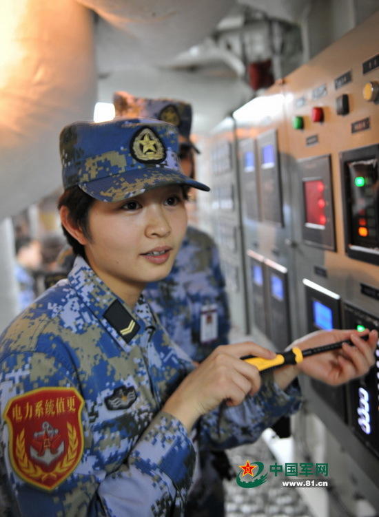 遼寧艦上的女兵角色與職責(zé)解析，遼寧艦上的女兵角色與職責(zé)探討