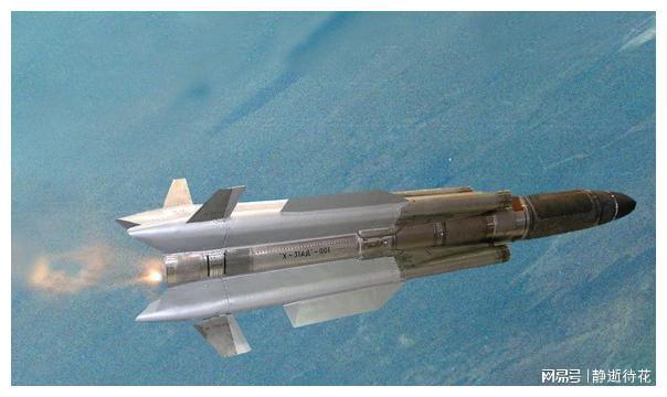 一枚鷹擊21能否擊沉航母？深度解析反艦導彈與航母的對抗實力，鷹擊21能否擊沉航母？反艦導彈與航母對抗實力深度解析