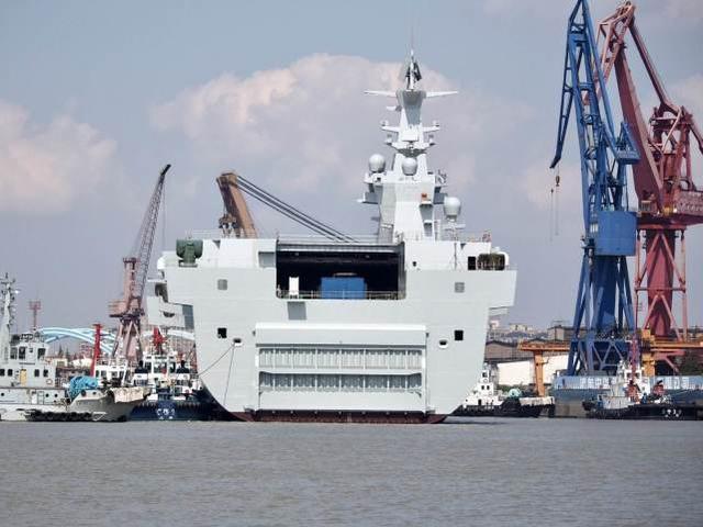 中國海軍075型兩棲攻擊艦尺寸參數(shù)詳解，中國海軍075型兩棲攻擊艦尺寸參數(shù)全面解析