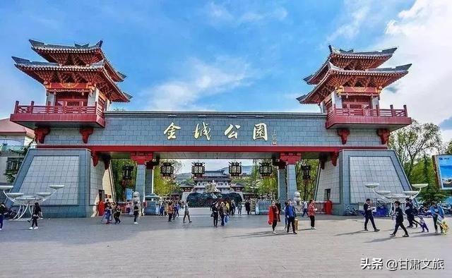 暑假旅游景點推薦國內(nèi)，暢游中國最美的風(fēng)景勝地，暑假國內(nèi)旅游勝地推薦，暢游中國絕美風(fēng)景勝地