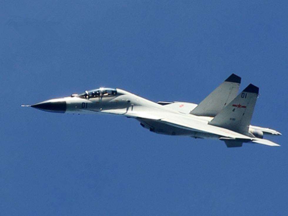 殲-11D戰(zhàn)斗機(jī)，中國空中力量的璀璨明珠，殲-11D戰(zhàn)斗機(jī)，中國空中力量的耀眼明珠