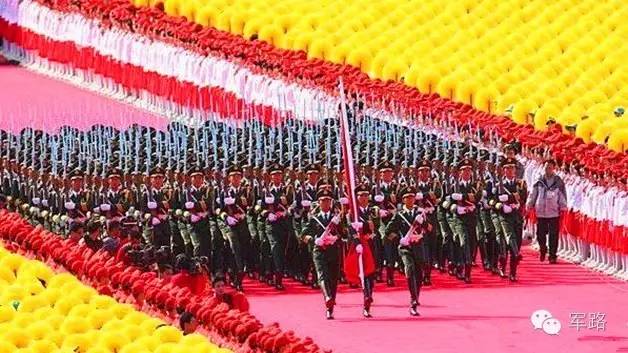 國慶閱兵是每年一次嗎？——深度解析與探討，深度解析與探討，國慶閱兵是否為每年例行活動？