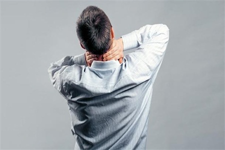 落枕了如何迅速恢復(fù)？全面指南幫你解決煩惱，落枕全面解決指南，如何快速恢復(fù)，告別煩惱？
