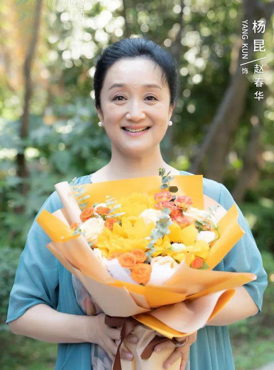 揭秘演員楊昆丈夫的個(gè)人資料，揭秘楊昆丈夫的神秘面紗，不為人知的個(gè)人資料曝光