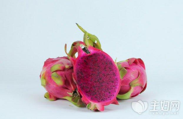 火龍果的營養(yǎng)價值與健康益處，吃火龍果有什么好處和功效，火龍果的營養(yǎng)價值與健康益處，健康吃果，火龍果的益處與功效全解析