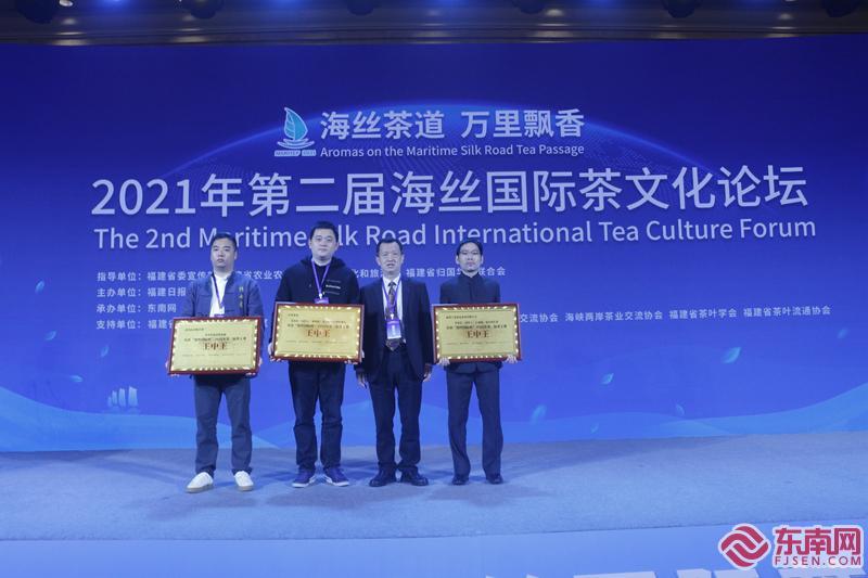 王中王一肖，聚焦中特論壇的熱門話題與深度探討，王中王一肖深度聚焦中特論壇熱門話題探討